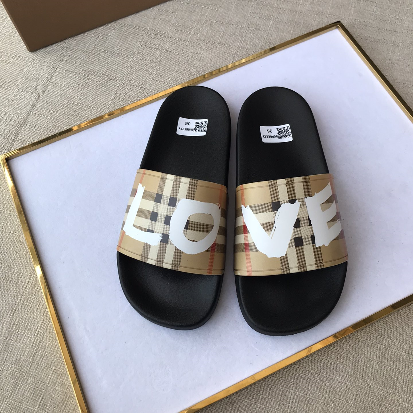 Burberry Mens Women Sandals Gr. 36-46