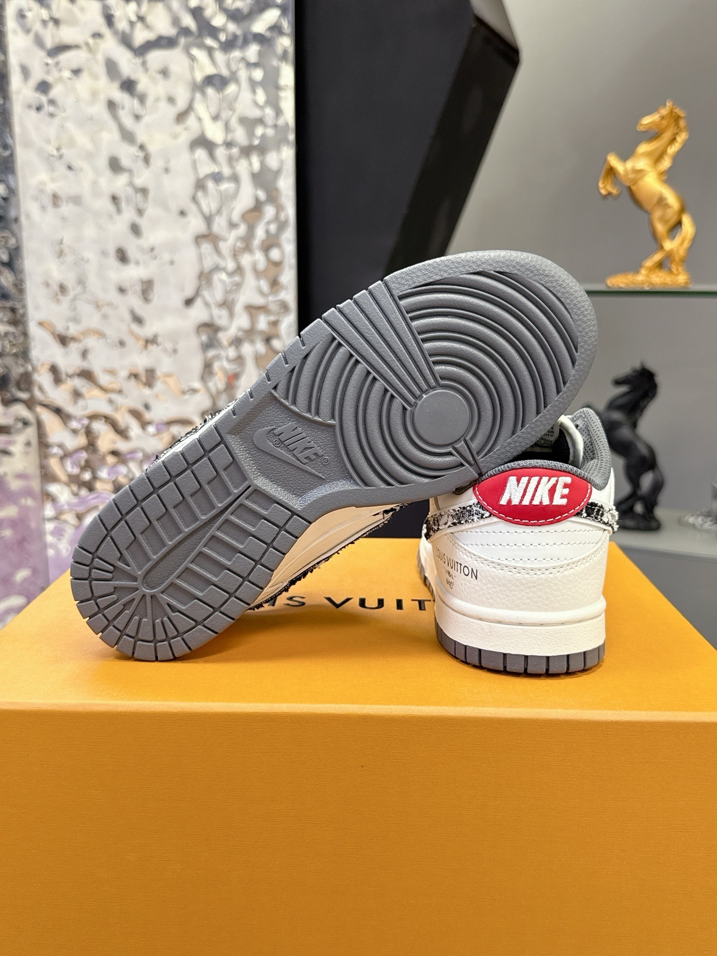 NK Air1 Low x LXV detail 9