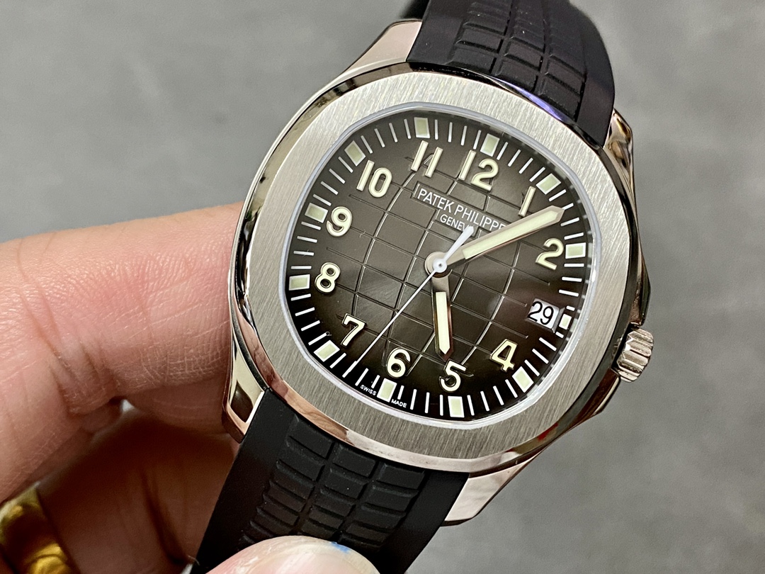 Replica Patek Philippe Aquanaut 5167A 001 40mm Mens Watch