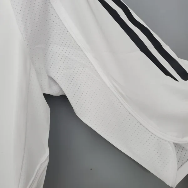 Real Madrid 05/06 I Home Jersey - Retro Version