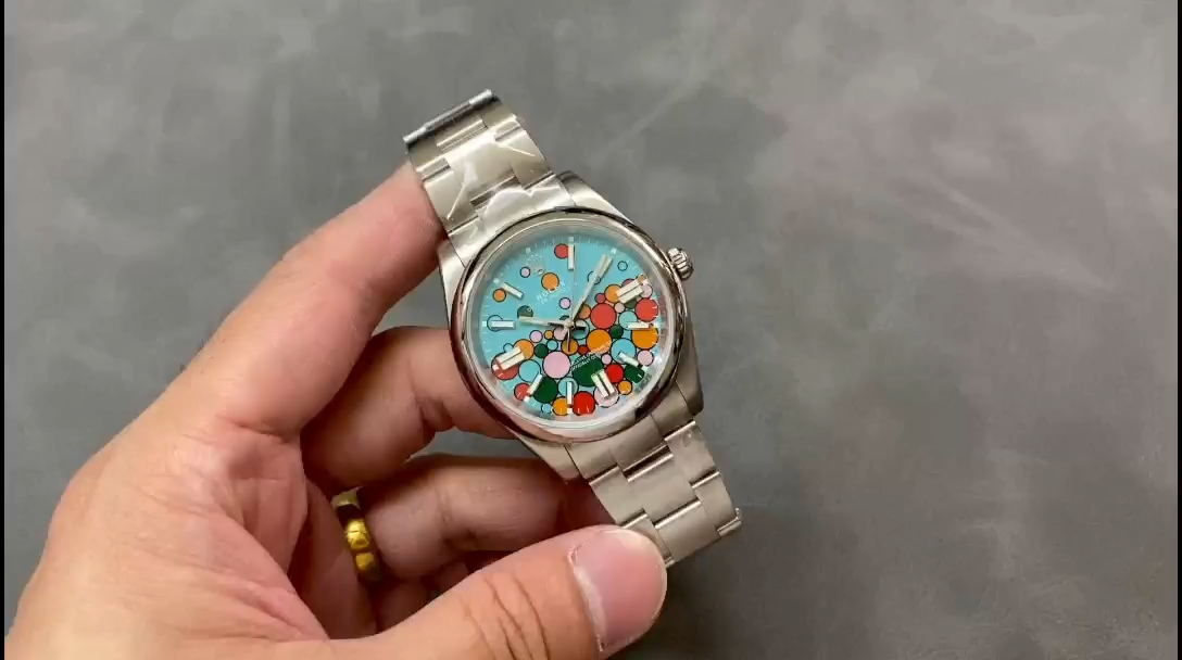 Rolex Oyster Perpetual 41mm Blue Dial Stainless Steel m124300-0008
