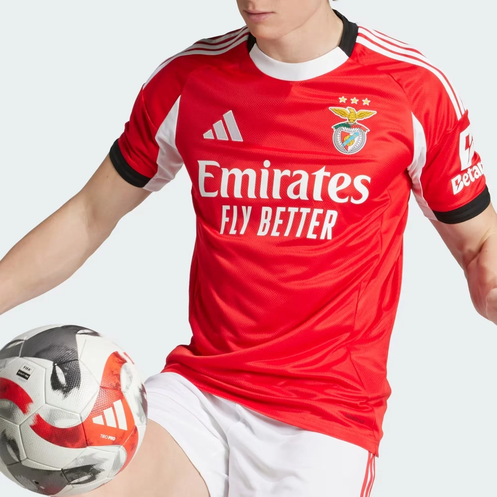 Camisola Benfica Principal 2025/26 - ��LTIMAS UNIDADES