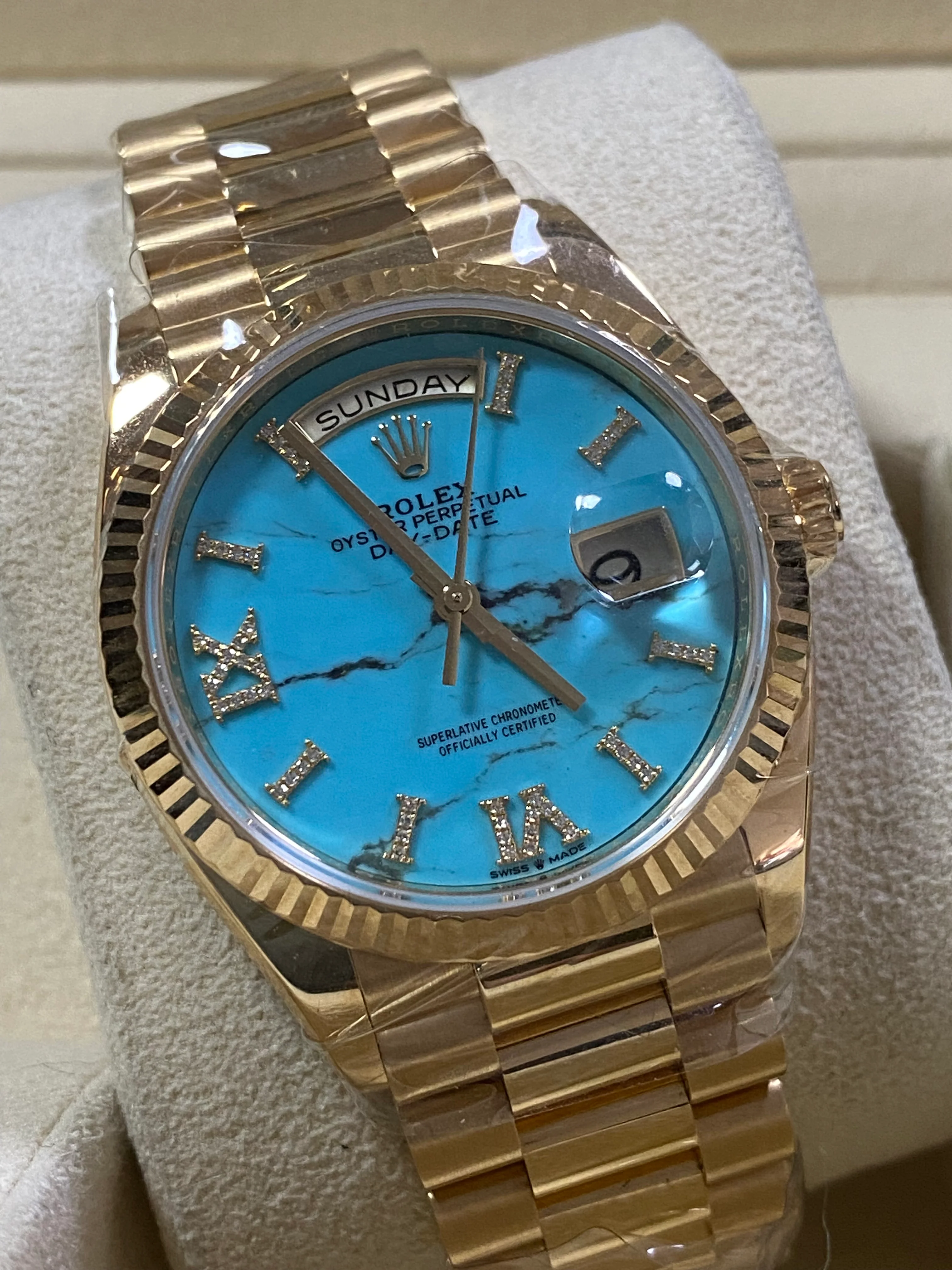 Rolex Yellow Gold Day-Date 36 - 2023 - Turquoise Diamond-Set Dial - Fluted Bezel - President Bracelet - 128238