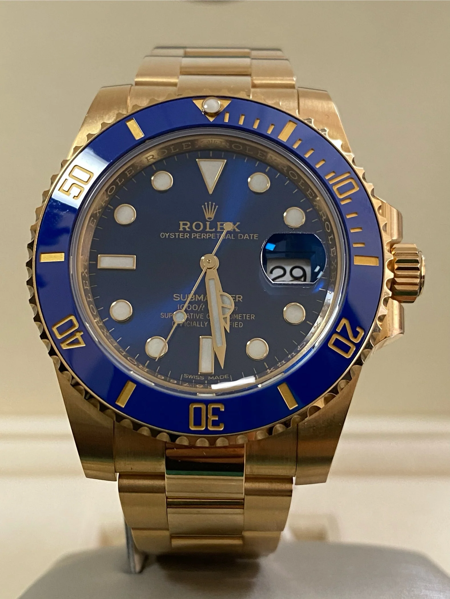 Rolex,Submariner Yellow Gold Submariner Date - 2020 - Blue Bezel - Blue Dial - 116618LB *UNPOLISHED*