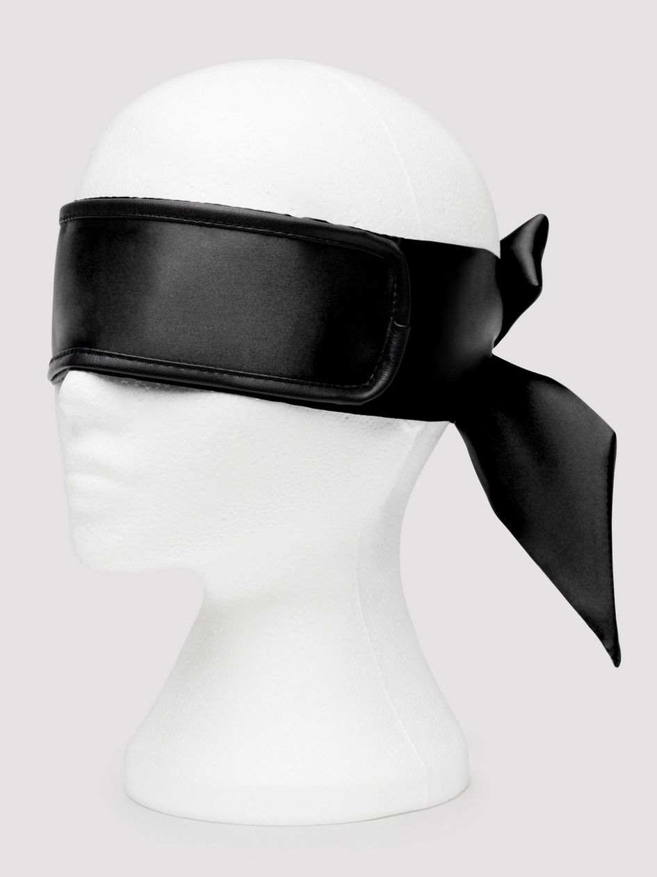 Lovehoney Tie and Tempt Luxury Bondage Kit (7 Pieces)