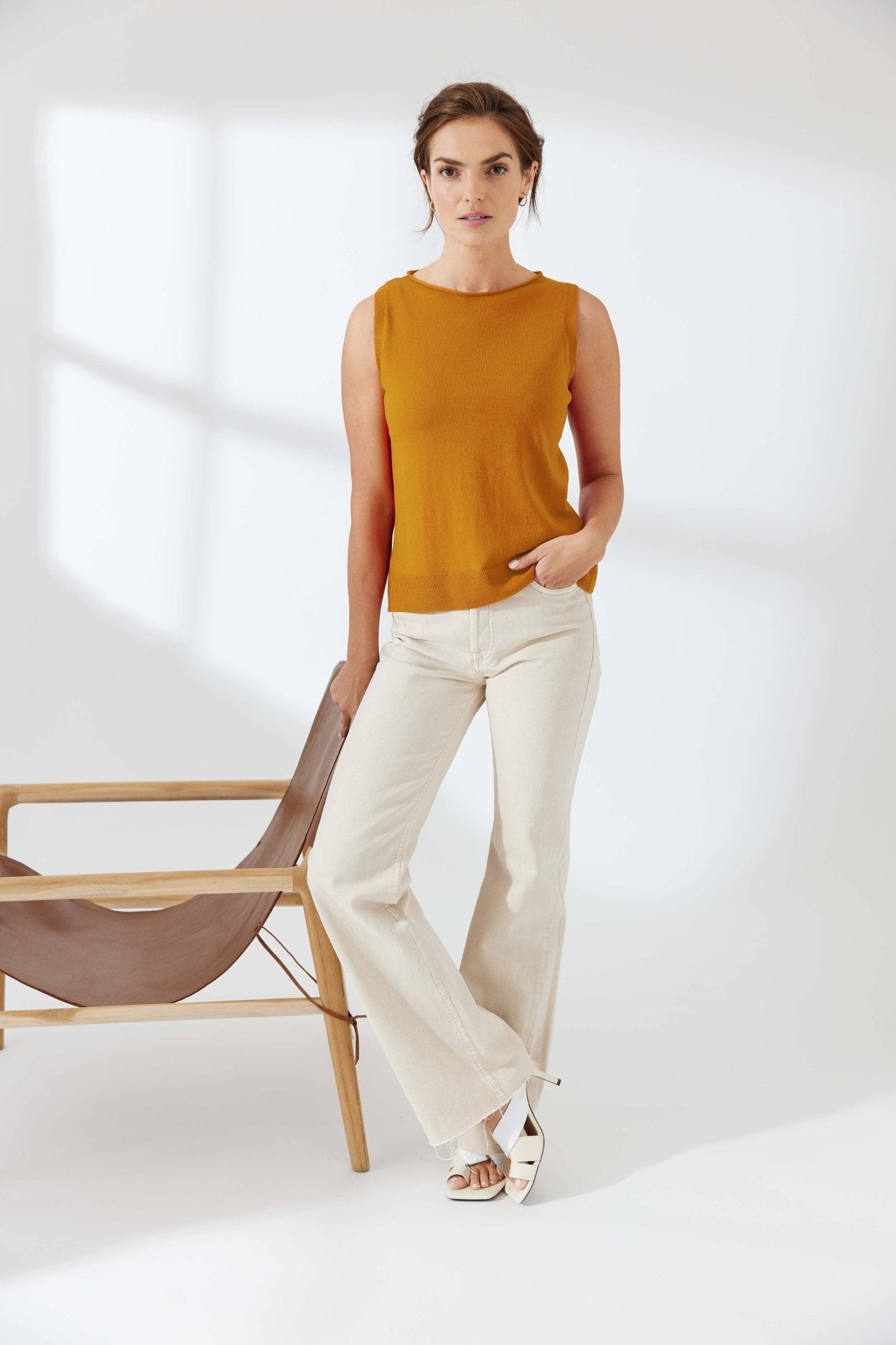 ‌Seamless Transition Top