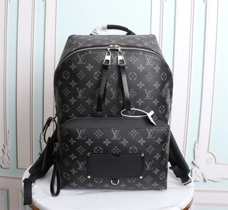 Louis Vuitton Discovery Backpack M45218