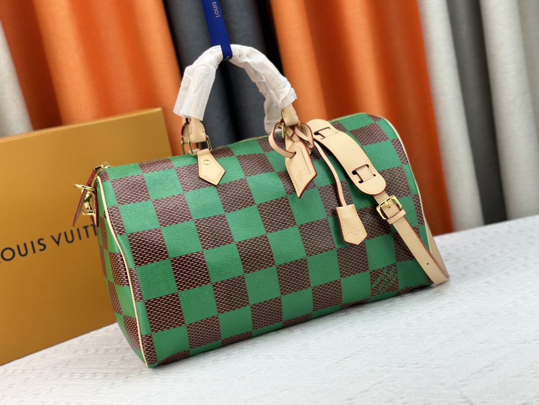 Louis Vuitton M24422 Speedy P9 Bandoulière 40 Monogram Leather Pharrell Williams Travel Bags Size 40*26*23cm