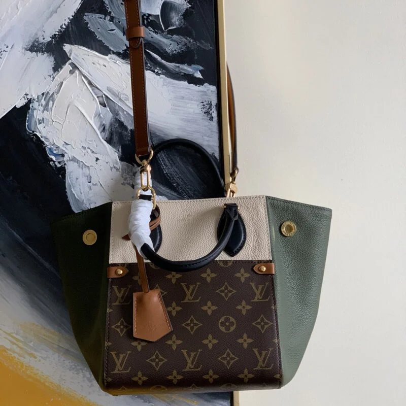 Louis Vuitton Fold Tote Pm M45388