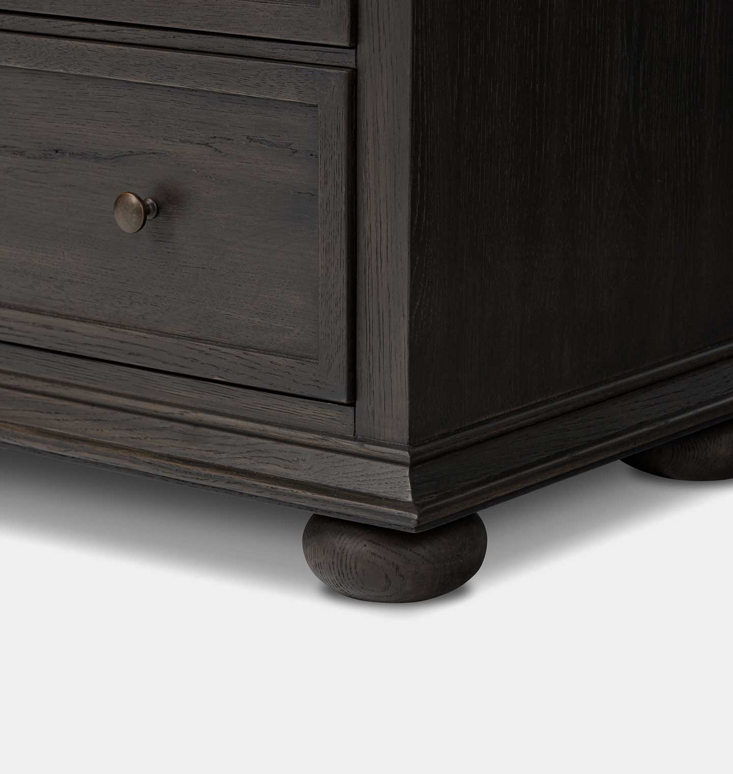 Geoffrey 4 Drawer Dresser