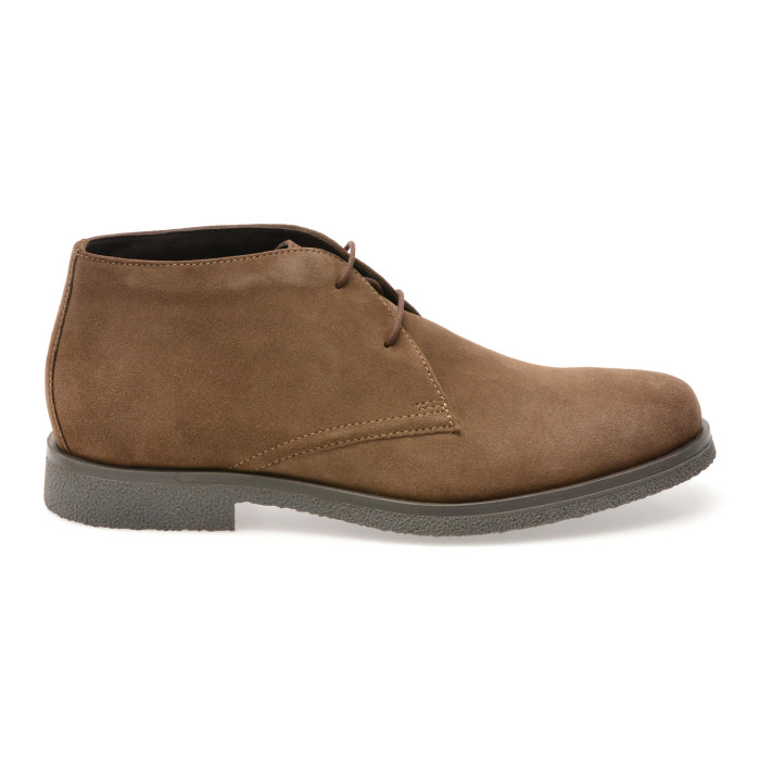 Ghete GEOX maro, U0458A, din piele intoarsa