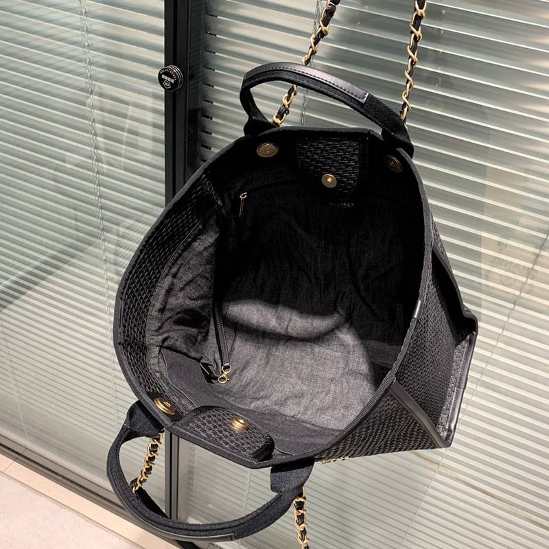 CHANEL Large Tote Black – A66941