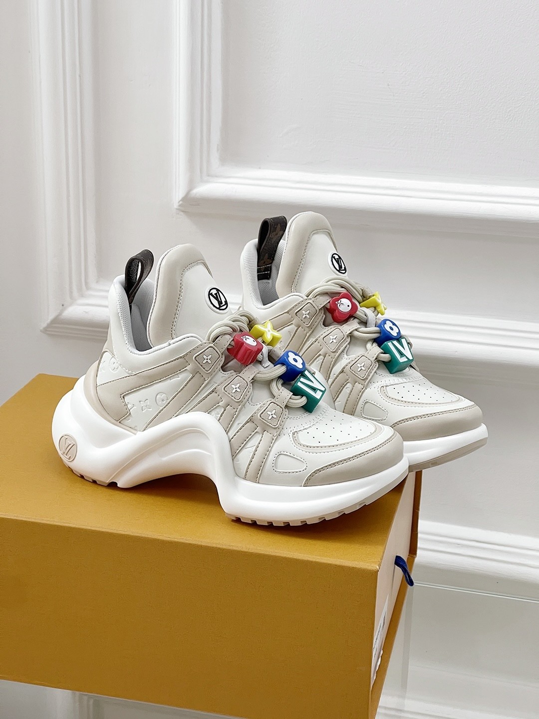 L X V Archlight SNEAKERS（Women's style）
