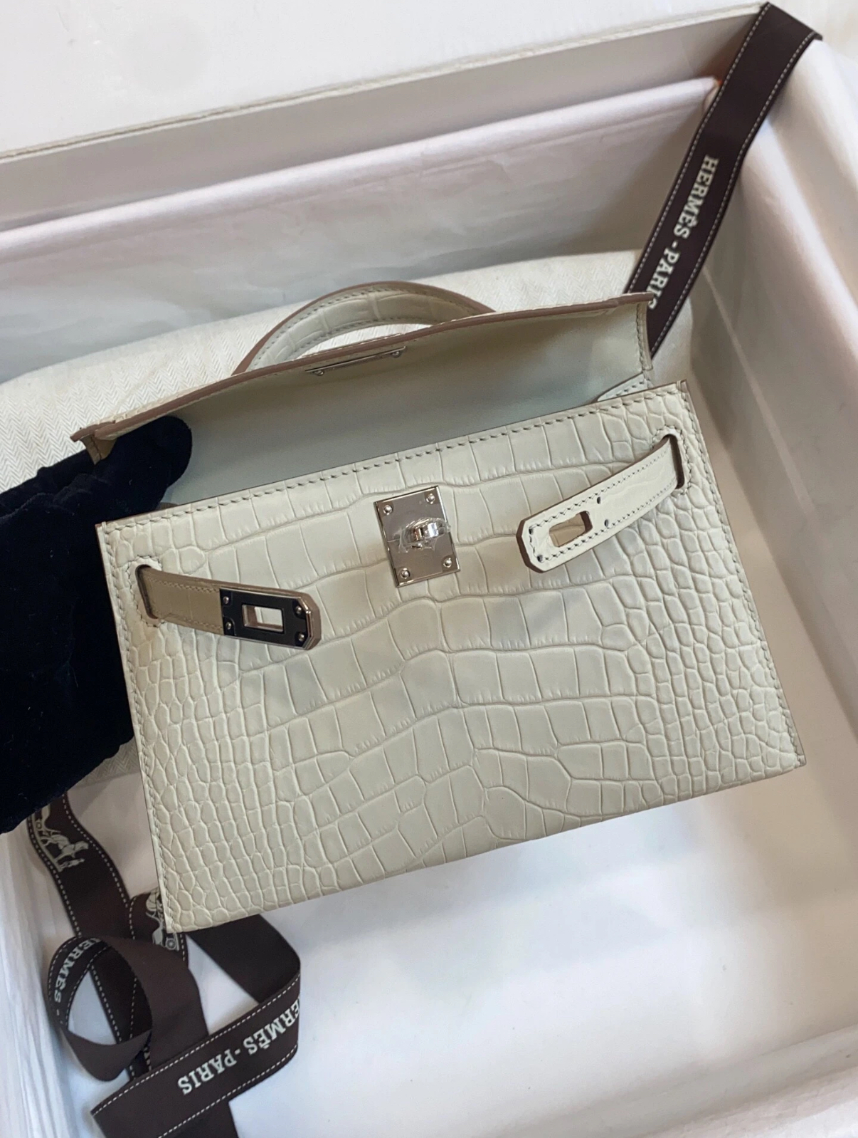 Hermès Kelly II 19cm Glacier White American crocodile leather