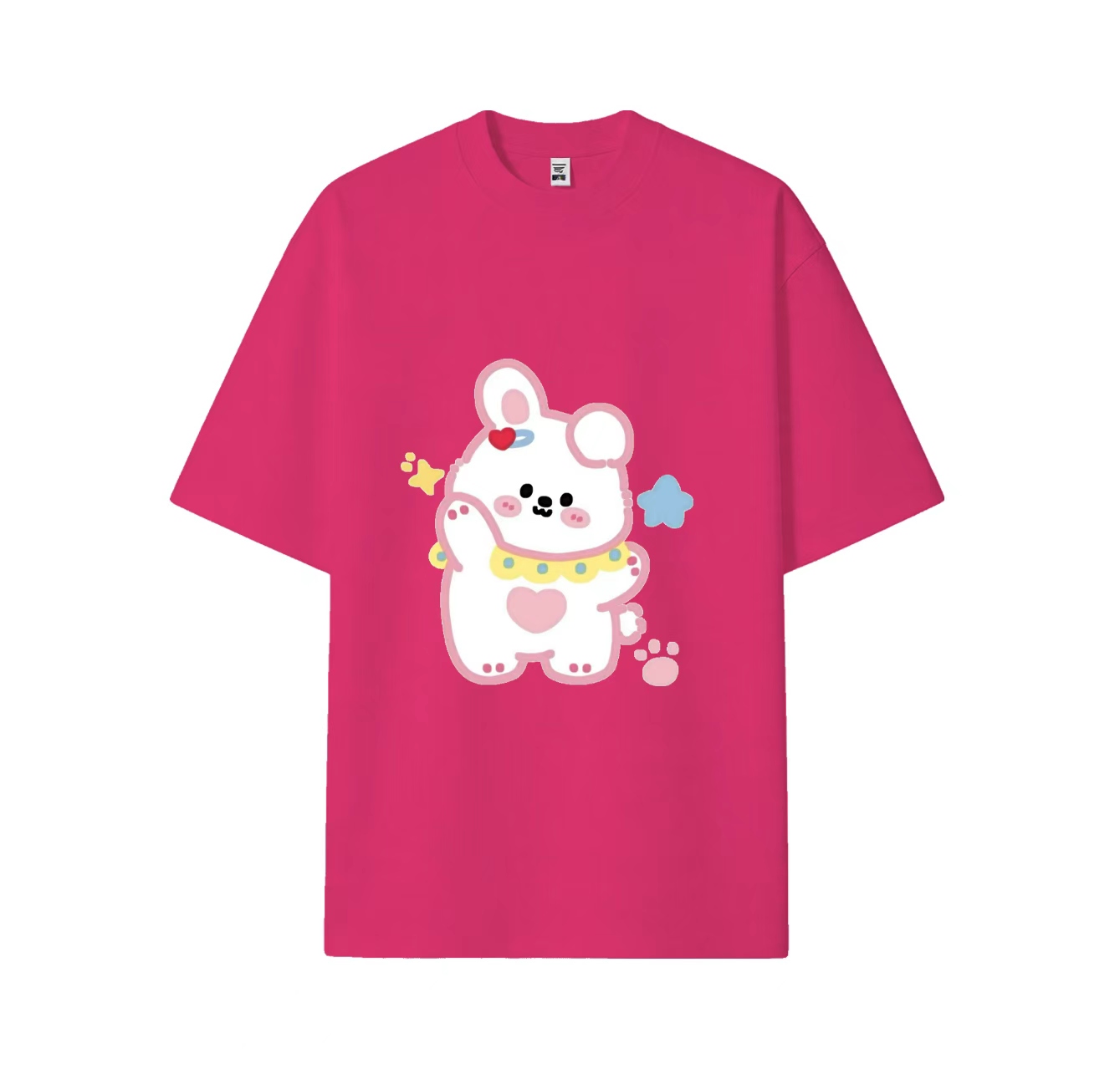 A short-sleeved shirt with a white rabbit print is a must-have item in your summer wardrobe.