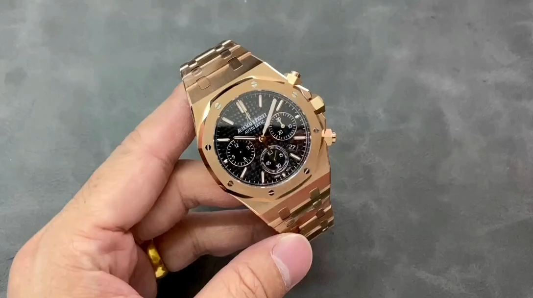 AP Royal Oak 26320OR.OO.1220OR.01 Chronograph Black Dial Replica Rose Gold