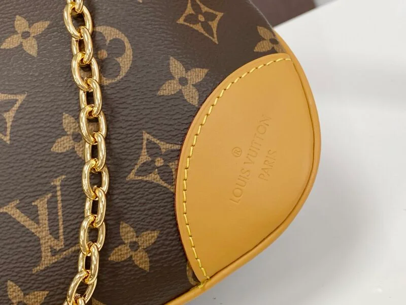 Louis Vuitton Boulogne M45832
