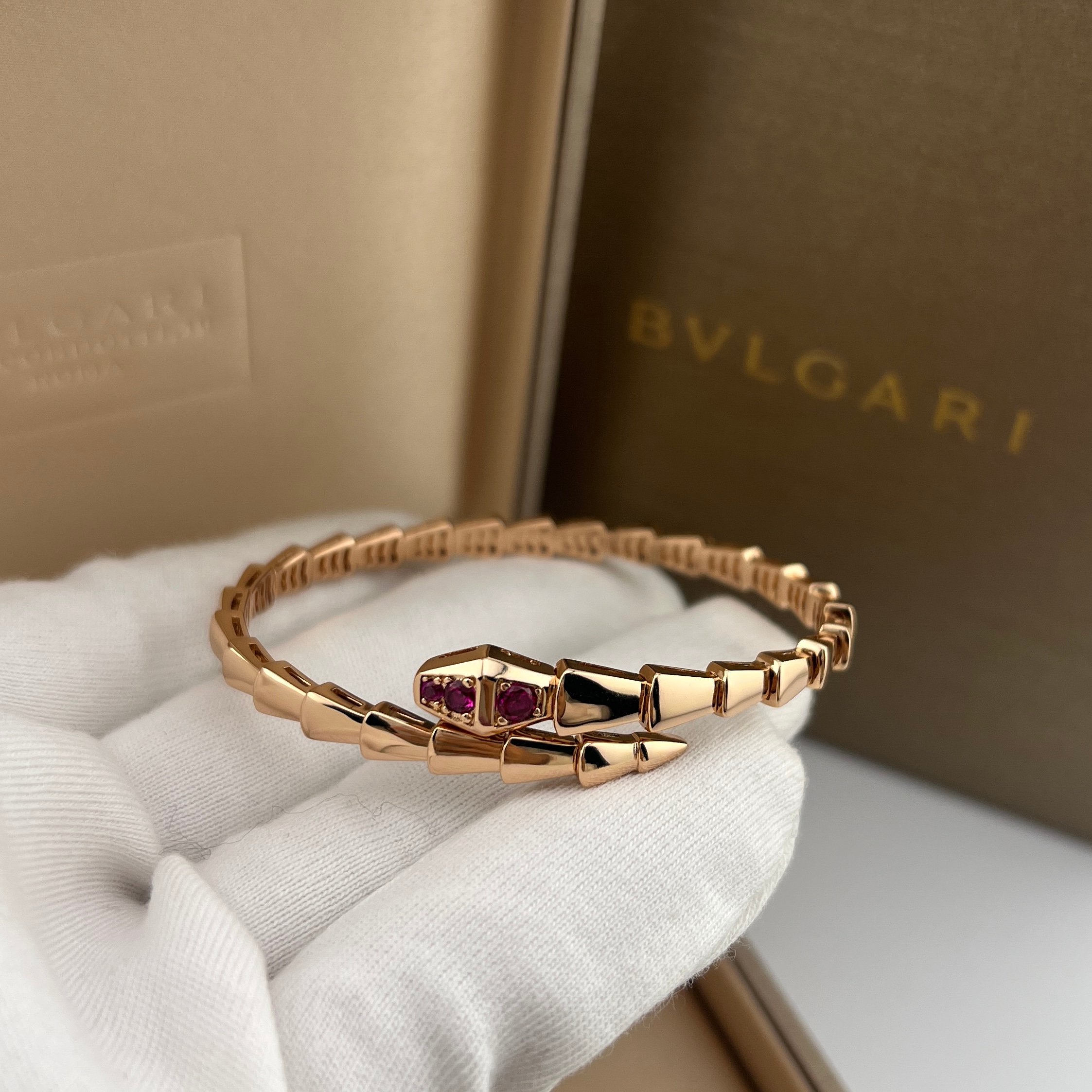Ruby snake bone bracelet - Artisantouchss