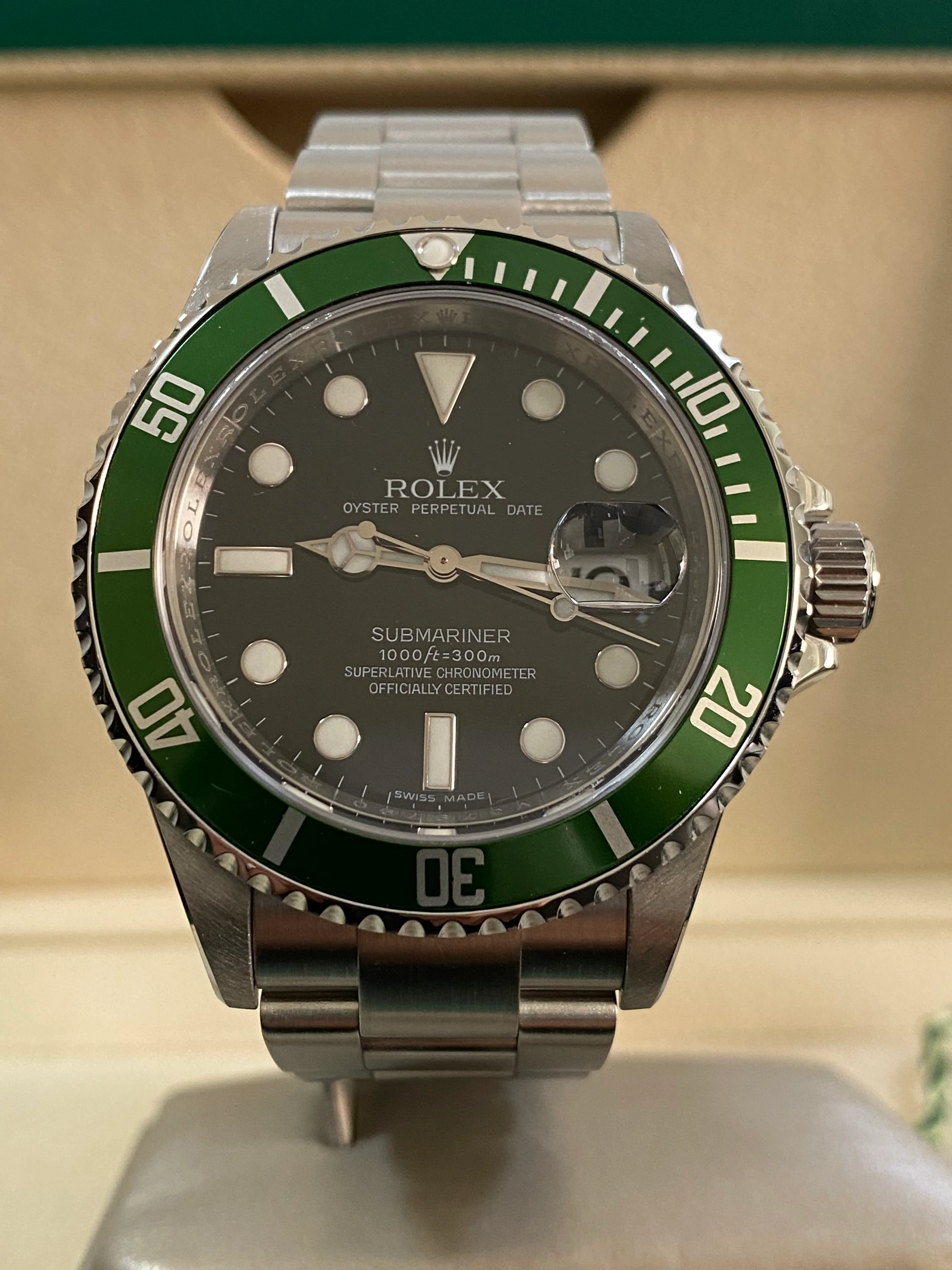 Rolex,Submariner Steel Submariner Date - V serial - 