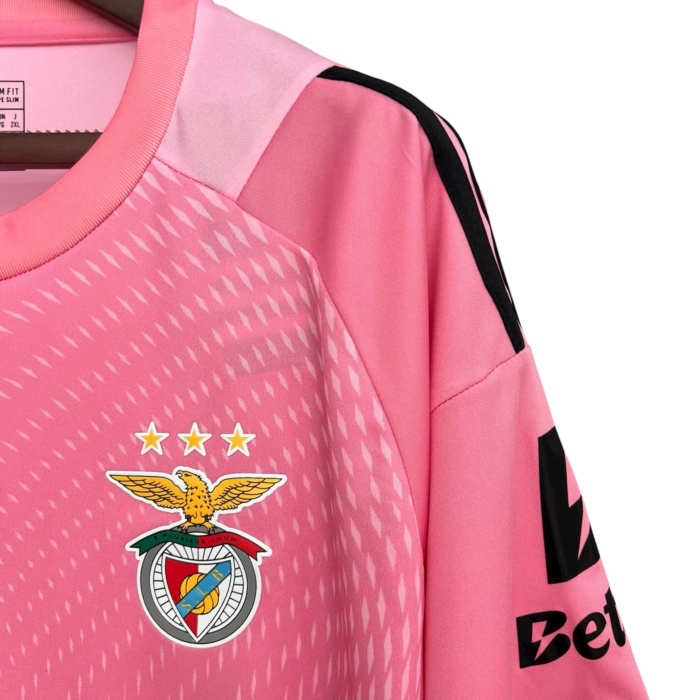 Camisola Benfica Guarda Redes Rosa 2025/26 - LAN?AMENTO