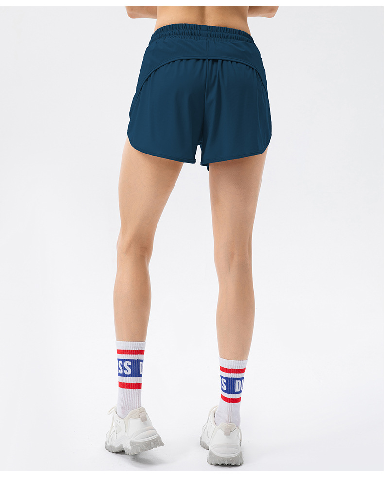 Women's tennis shorts, yoga-style two-piece design, quick-drying, breathable, loose fit, fitness running pants with pockets.