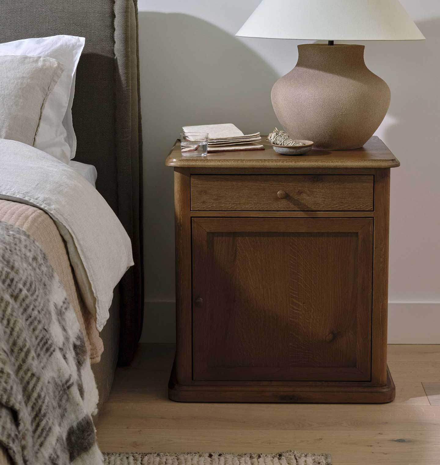 Poppy Nightstand