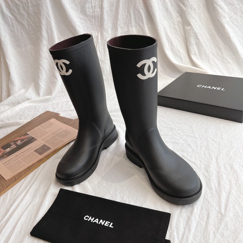 Chanel Women Boots Size 35-41