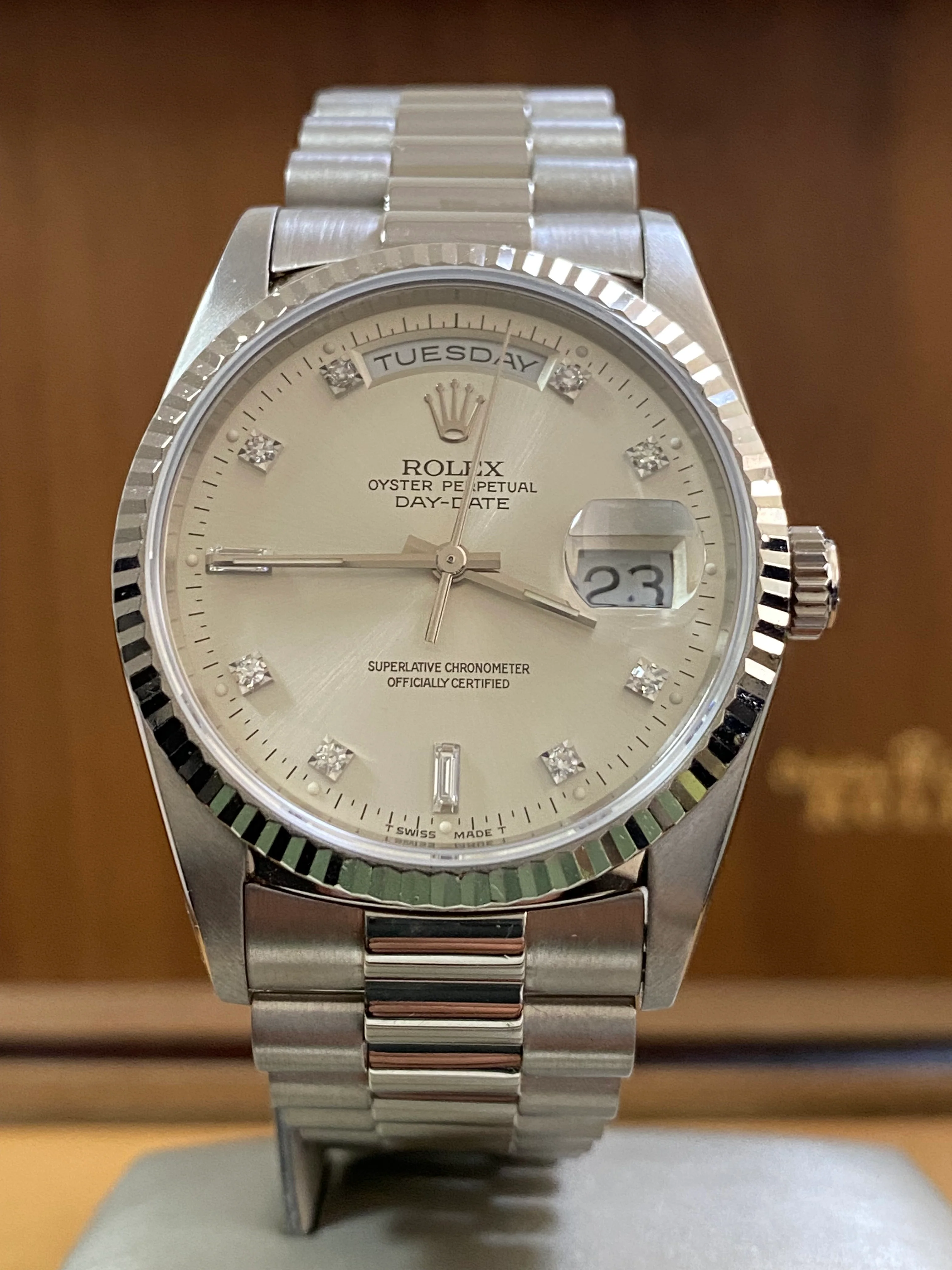 Rolex White Gold Day-Date 36 - E serial - Fluted Bezel - Factory Diamond Dial - President Bracelet - 18239