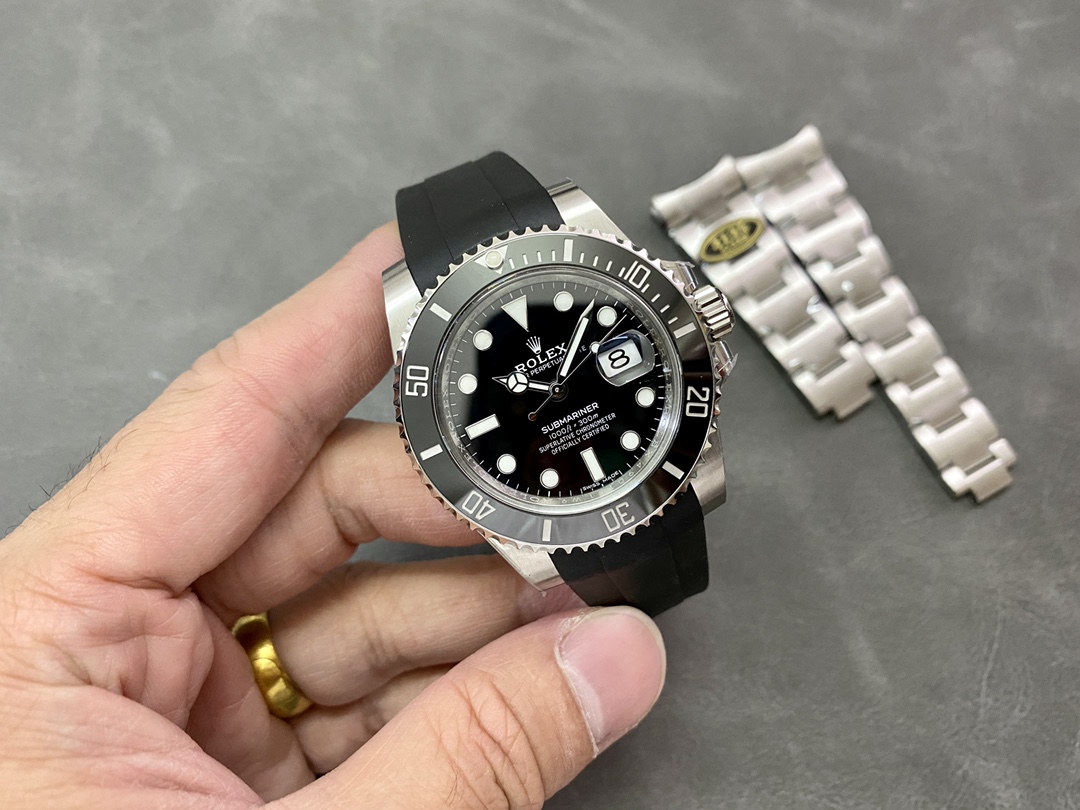 Rolex Submariner 126610LN Black Rubber Strap Black Dial 41mm Mens Replica Watch