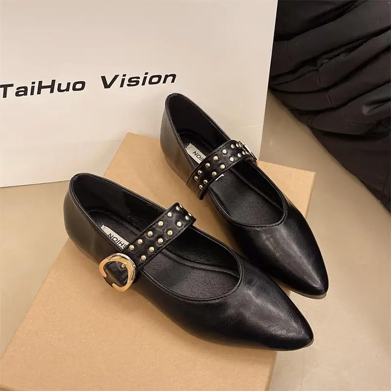 Pointed Toe Mary Janes Shoes Women PU Leather Rivet Black Flats Shoes Spring Autumn Elegant Party Daily Low Heels Pump Footwear