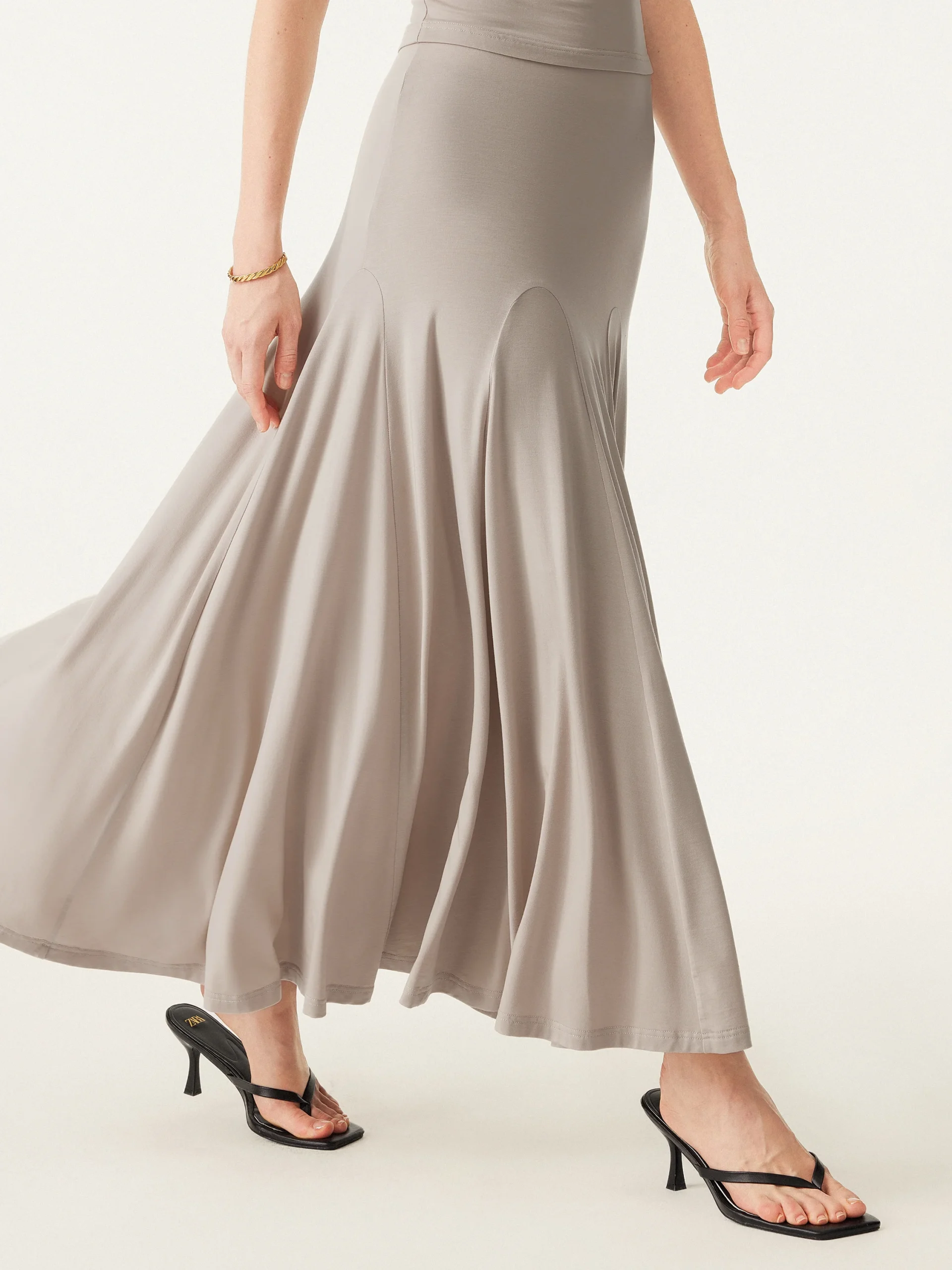 Ultrasoft Flowy Midi Pull-on Skirt