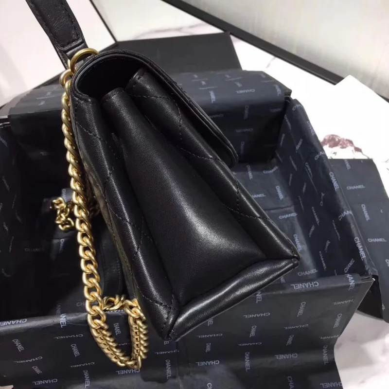 Chanel Flap Bag With Top Handle As1174