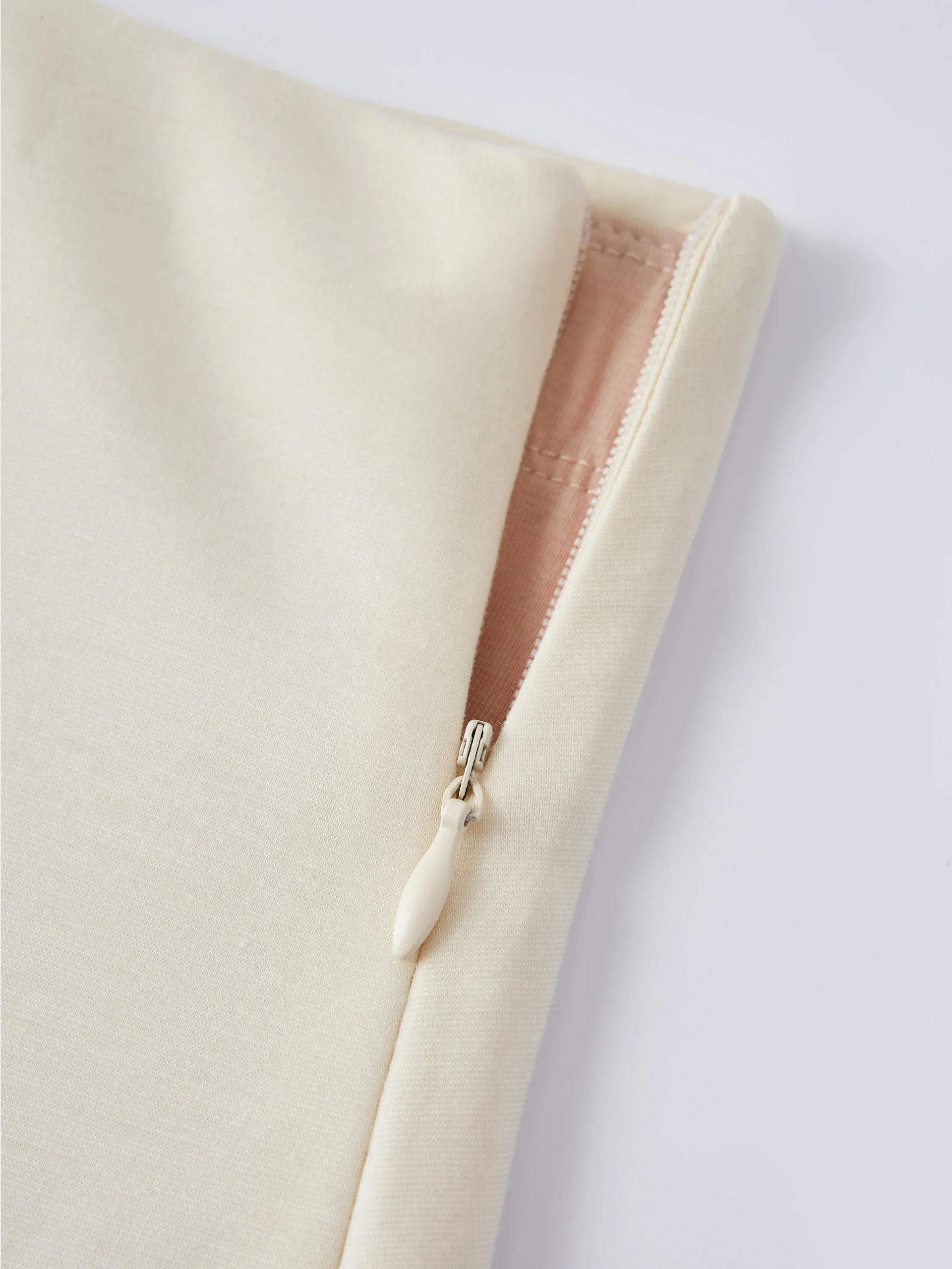 Icy Ponte Midi Rise Doudle-Layered Midi Skirt