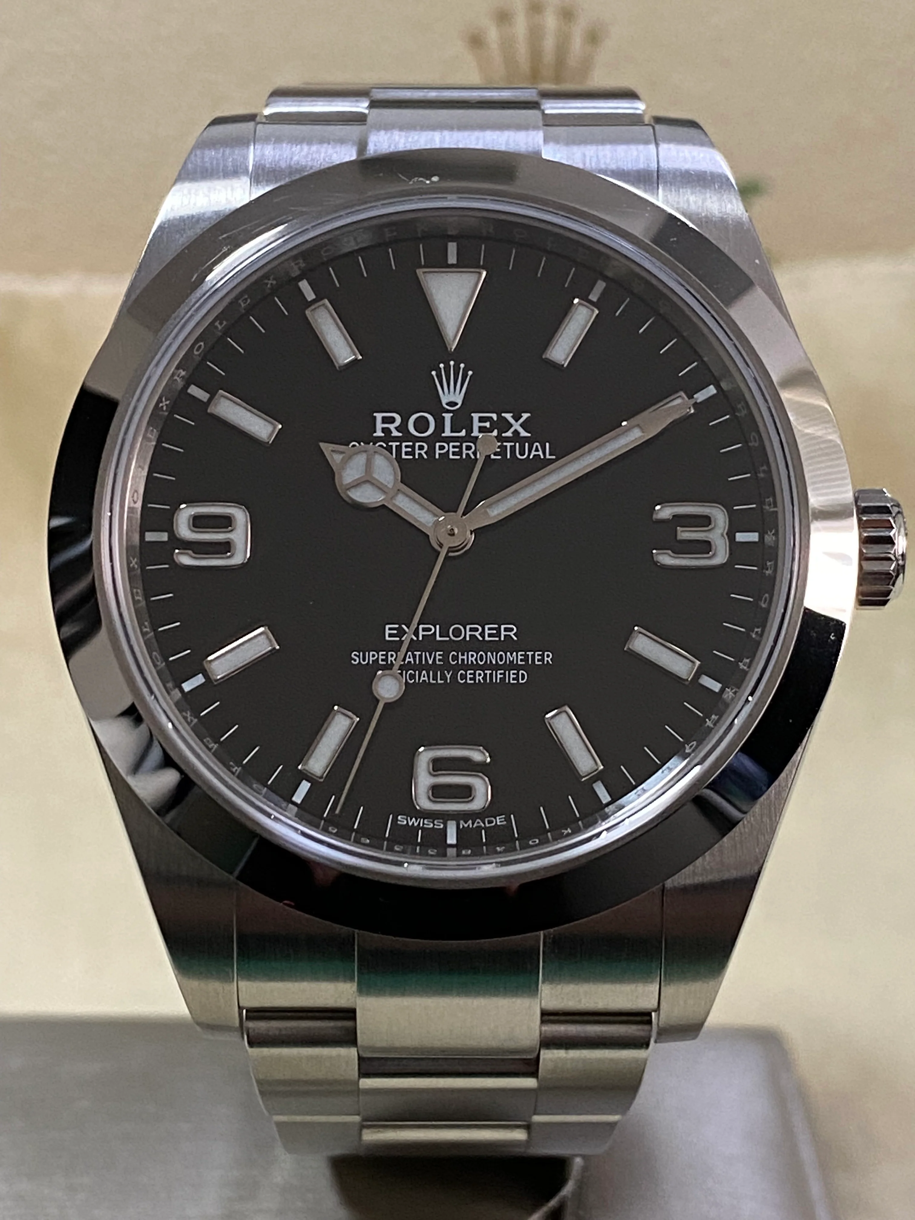 Rolex,Explorer Oyster Perpetual Explorer - 2020 - Black Dial - Smooth Bezel - 214270