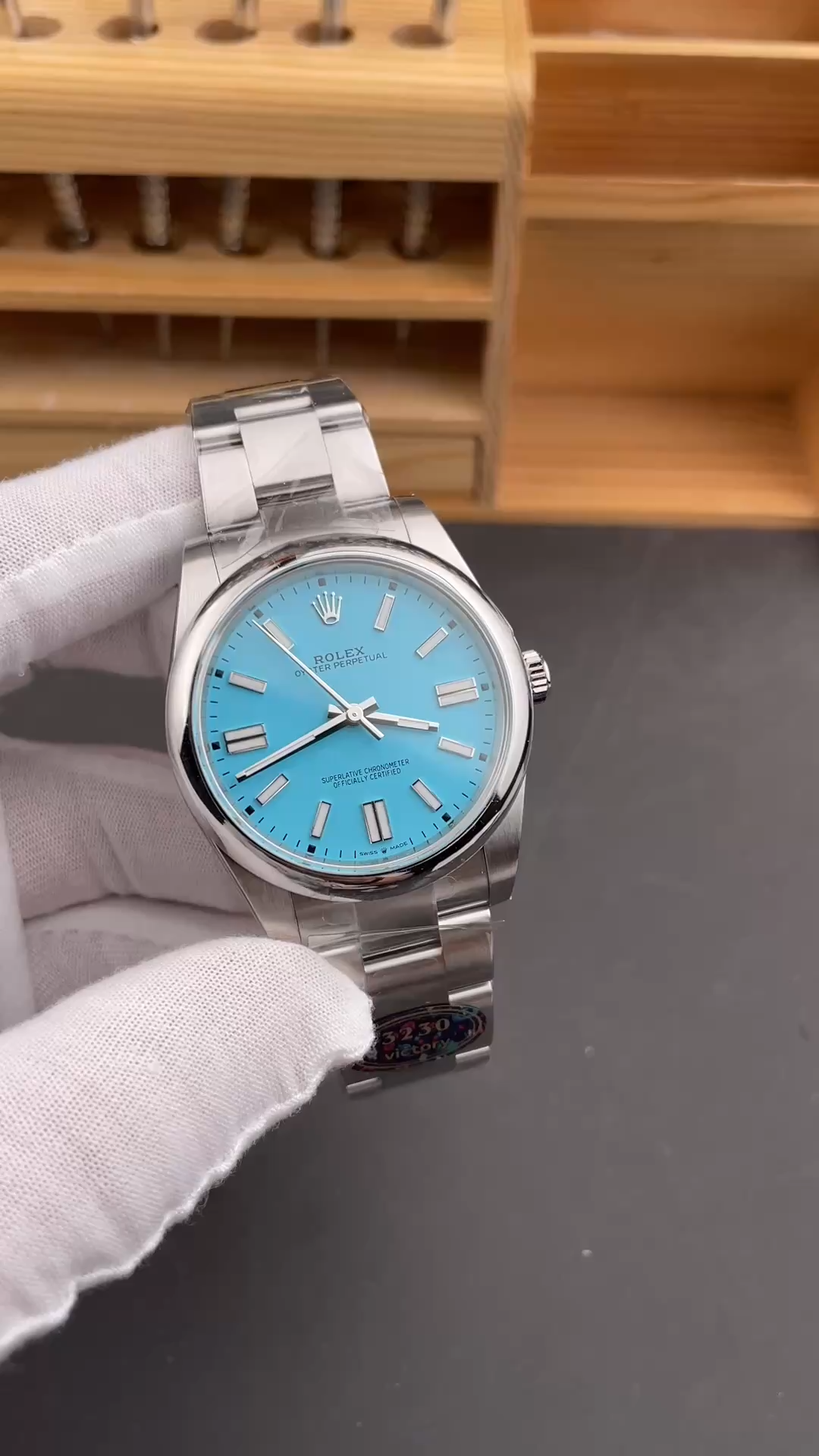 Rolex Men's Oyster Perpetual 41 Turquoise Dial m124300 0006 Men's Watch