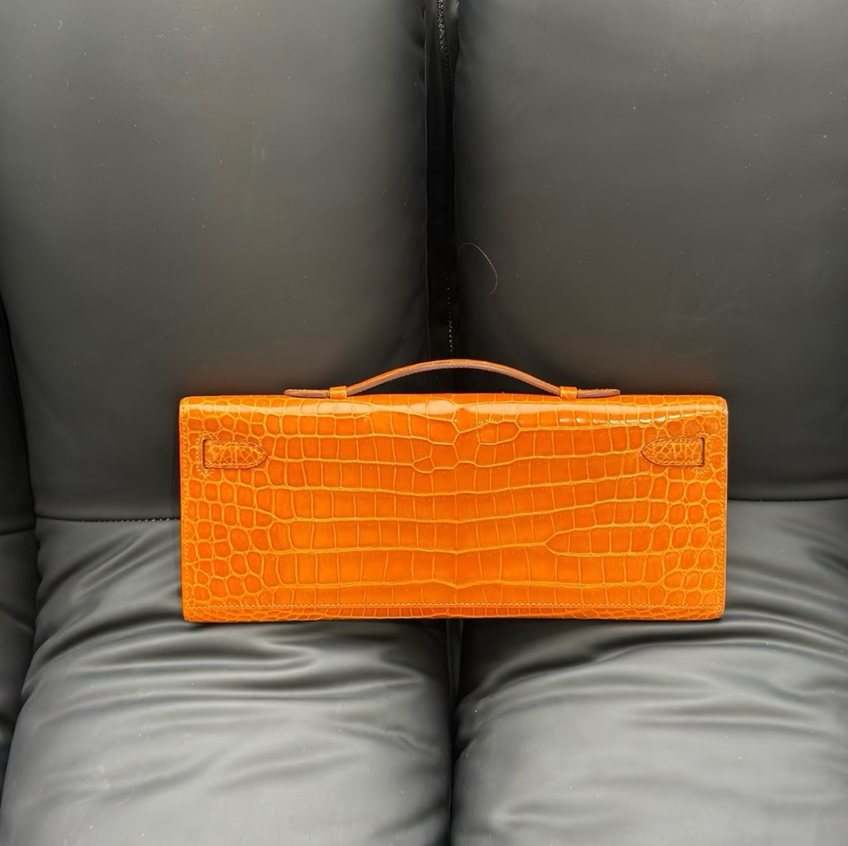 Hermès Kelly cut shiny crocodile leather