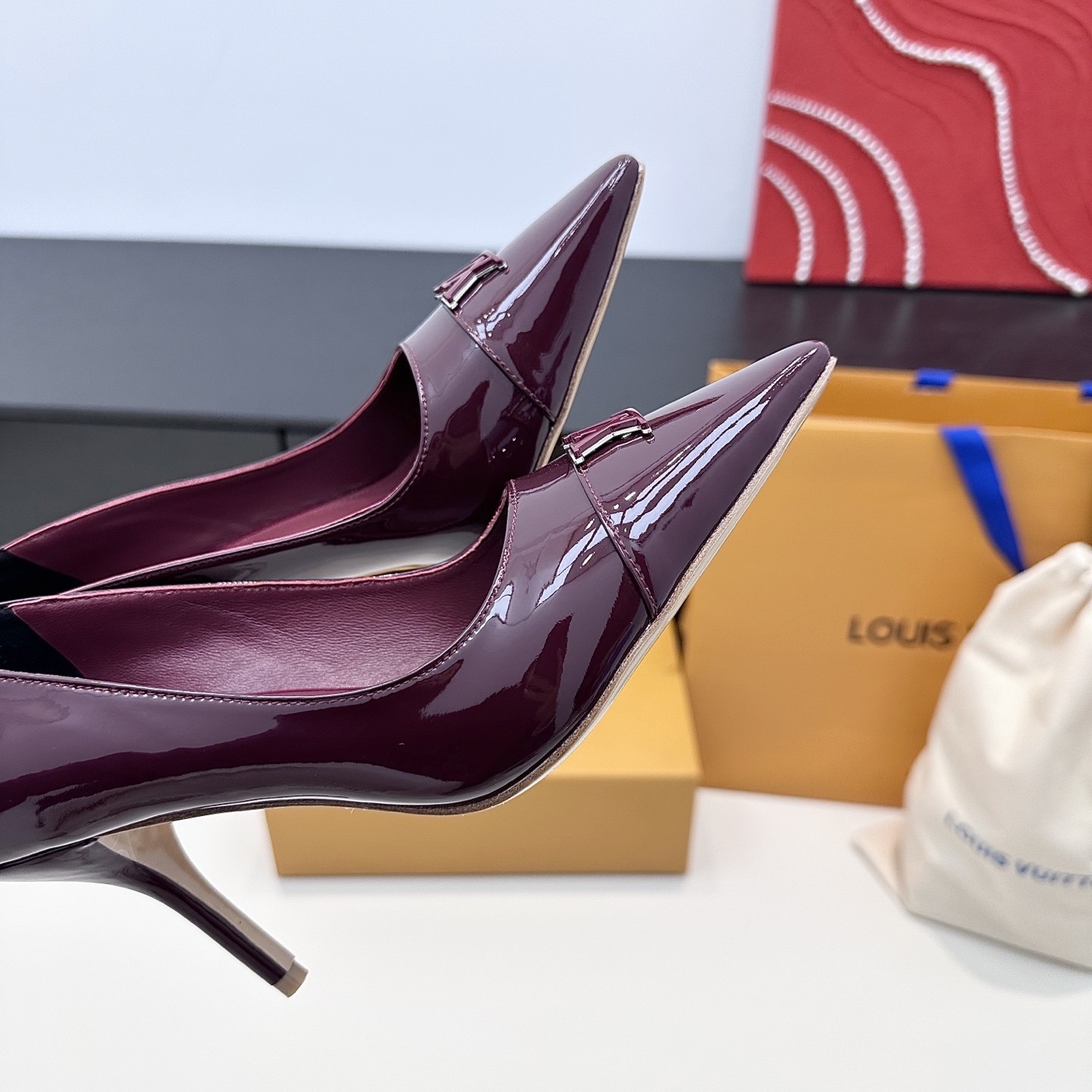 L X V High Heels 10cm detail 8