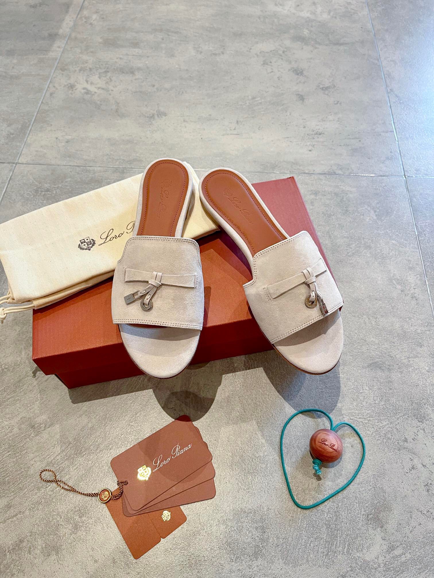 Loro Piana Charms Slipper Women Slippers Size 36-41