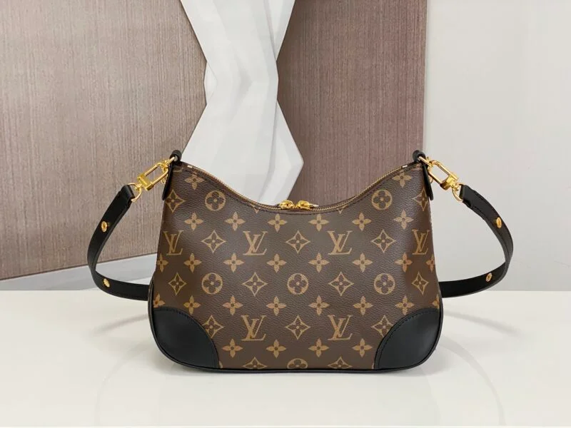 Louis Vuitton Boulogne M45832