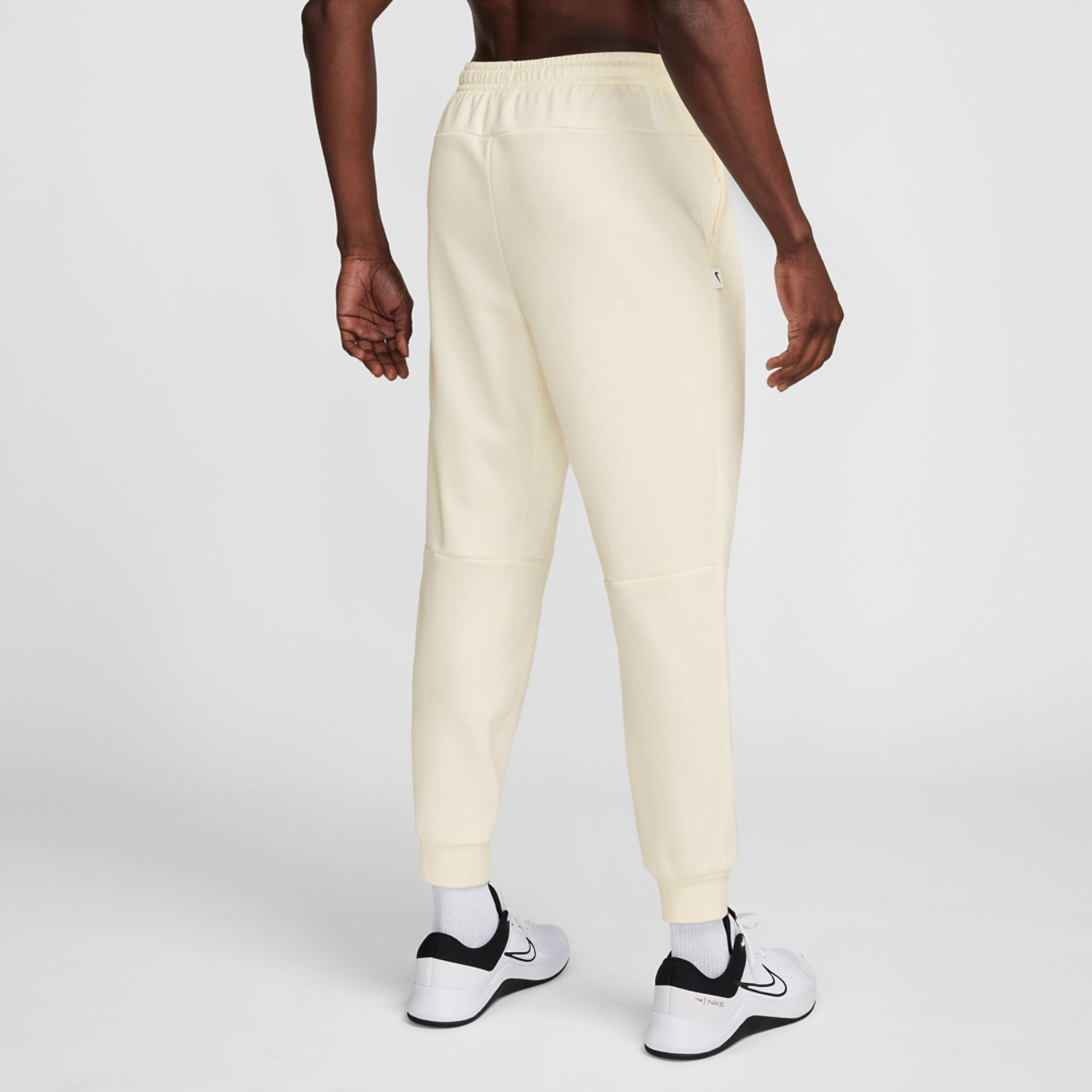 Nike Dri-FIT UV Primary Jogger Pants