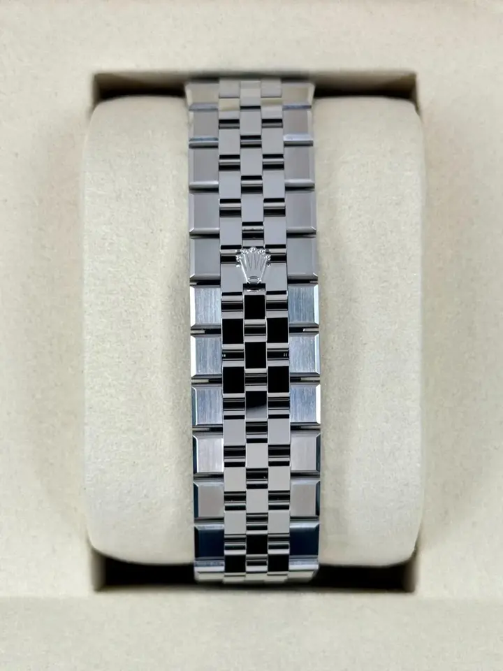 Rolex Land-Dweller 36 Oyster, 36 mm, Oystersteel and white gold M127234-0001