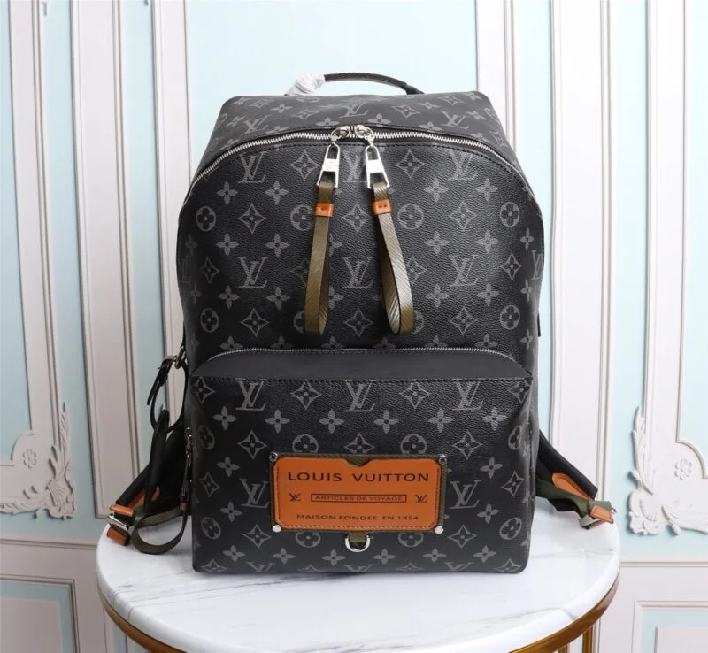 Louis Vuitton Discovery Backpack M45218