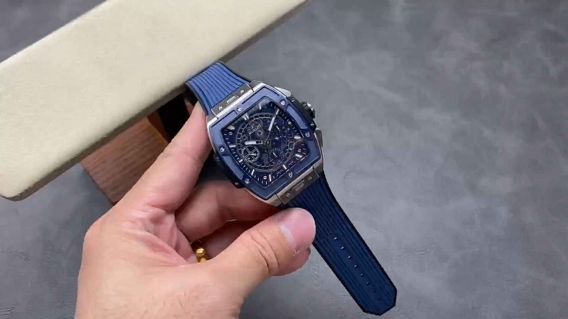 Hublot Spirit of Big Bang 642.NL.7170.RX 42mm Mens