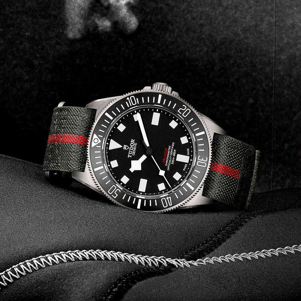 Pelagos FXD 42mm Black Dial Titanium Men's Automatic Watch