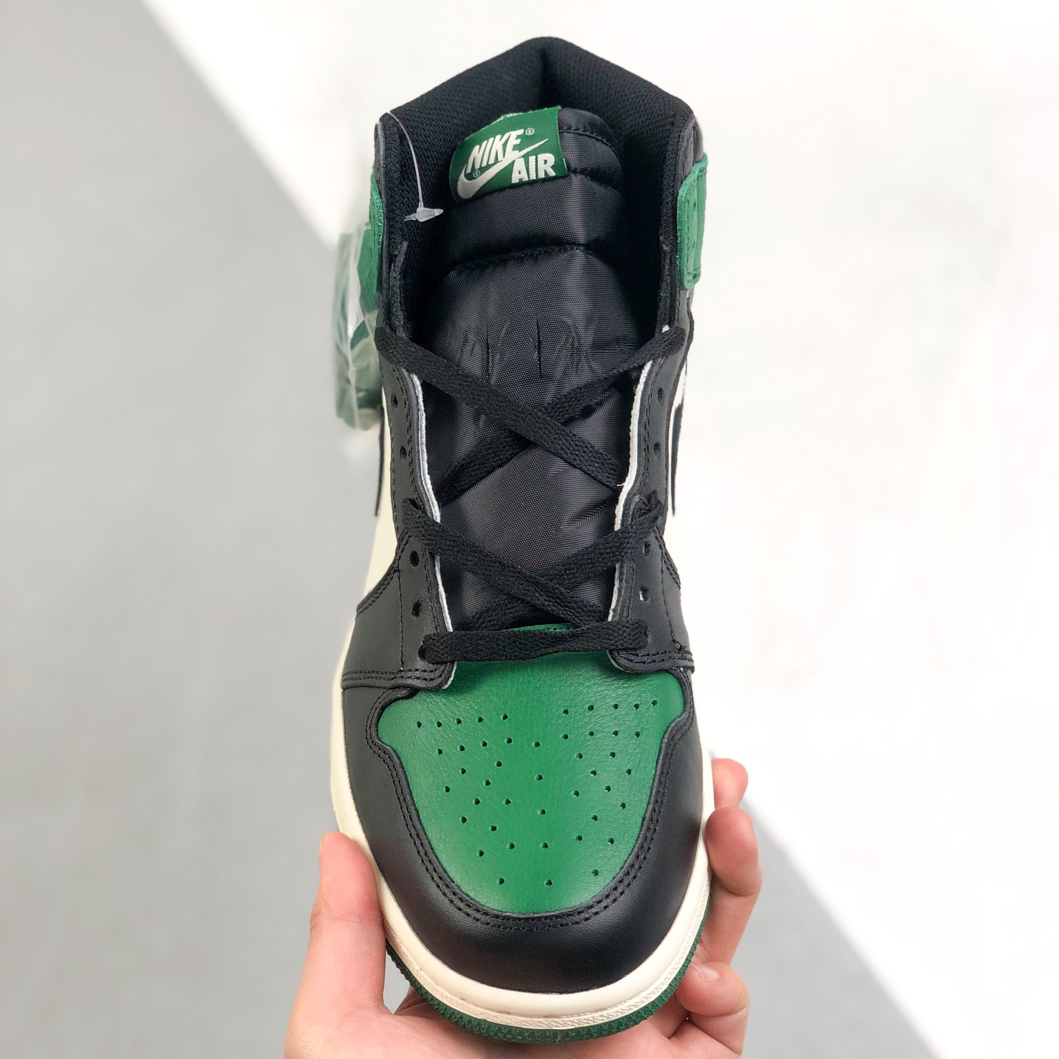 Nike Air Jordan 1 High Top Sneakers Shoes Gr. 36-46