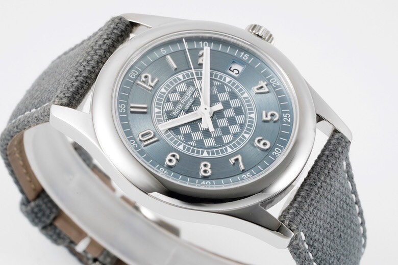 Replica Patek Philippe Limited Edition Calatrava 40mm 6007A 001 Blue Dial Mens Watch