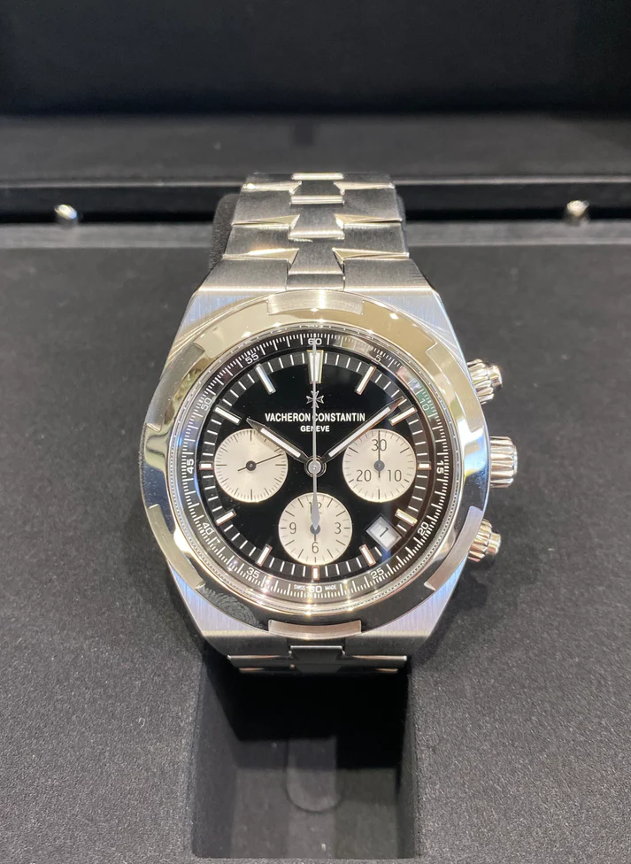 Vacheron Constantin Overseas Watch Chronograph Ref. # 5500V/110A-B481