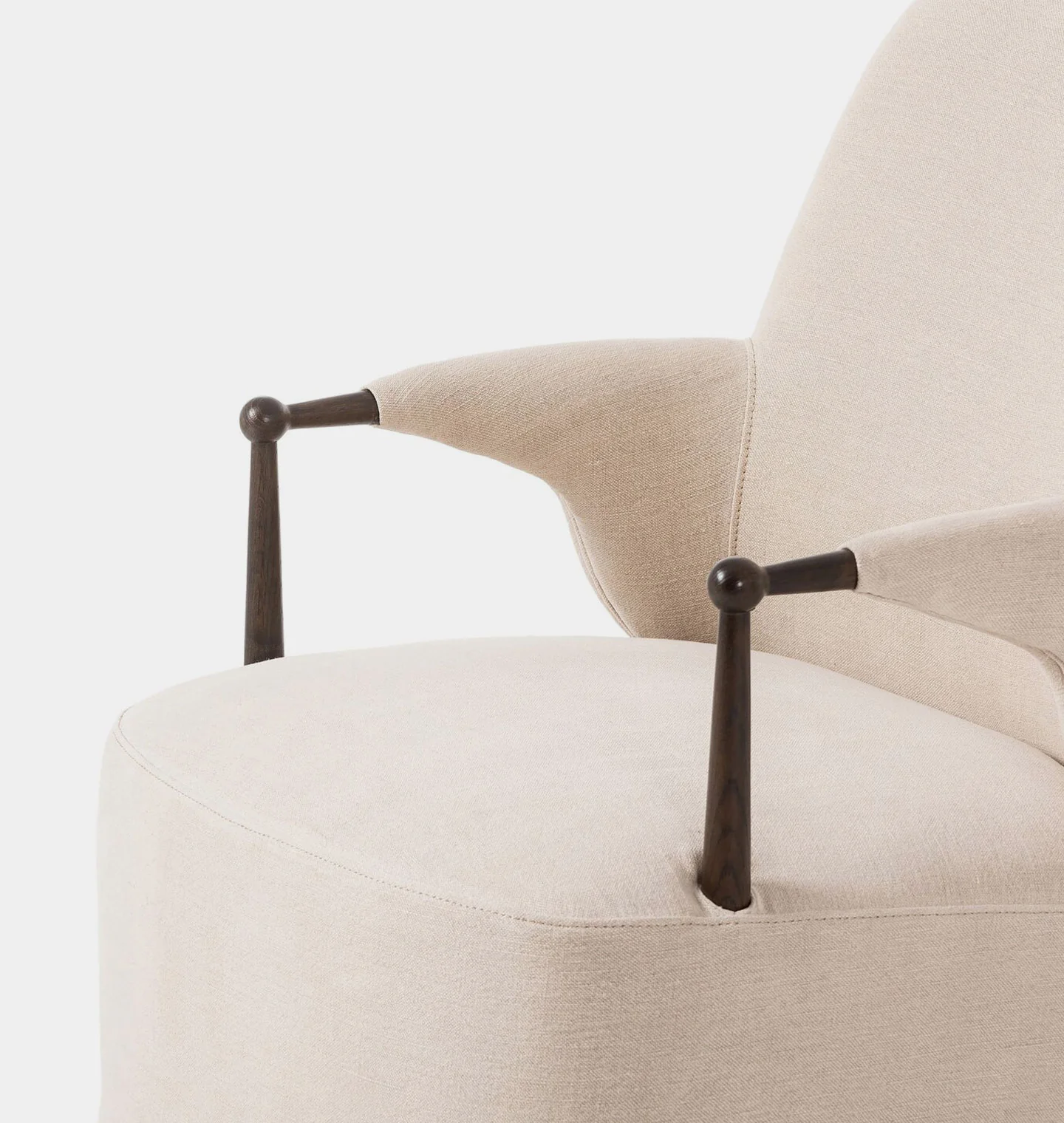 Brently Lounge Chair