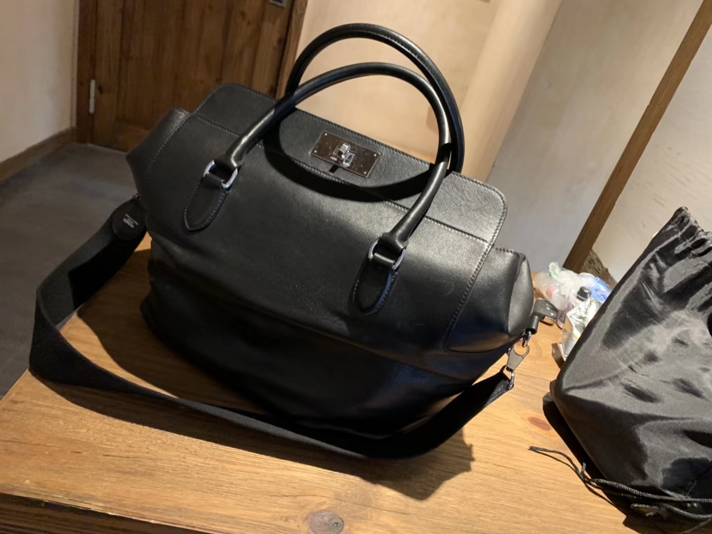 Hermes Toolbox Milk Carton Travel Bag Classic Black 20-33cm Small Quantity in Stock