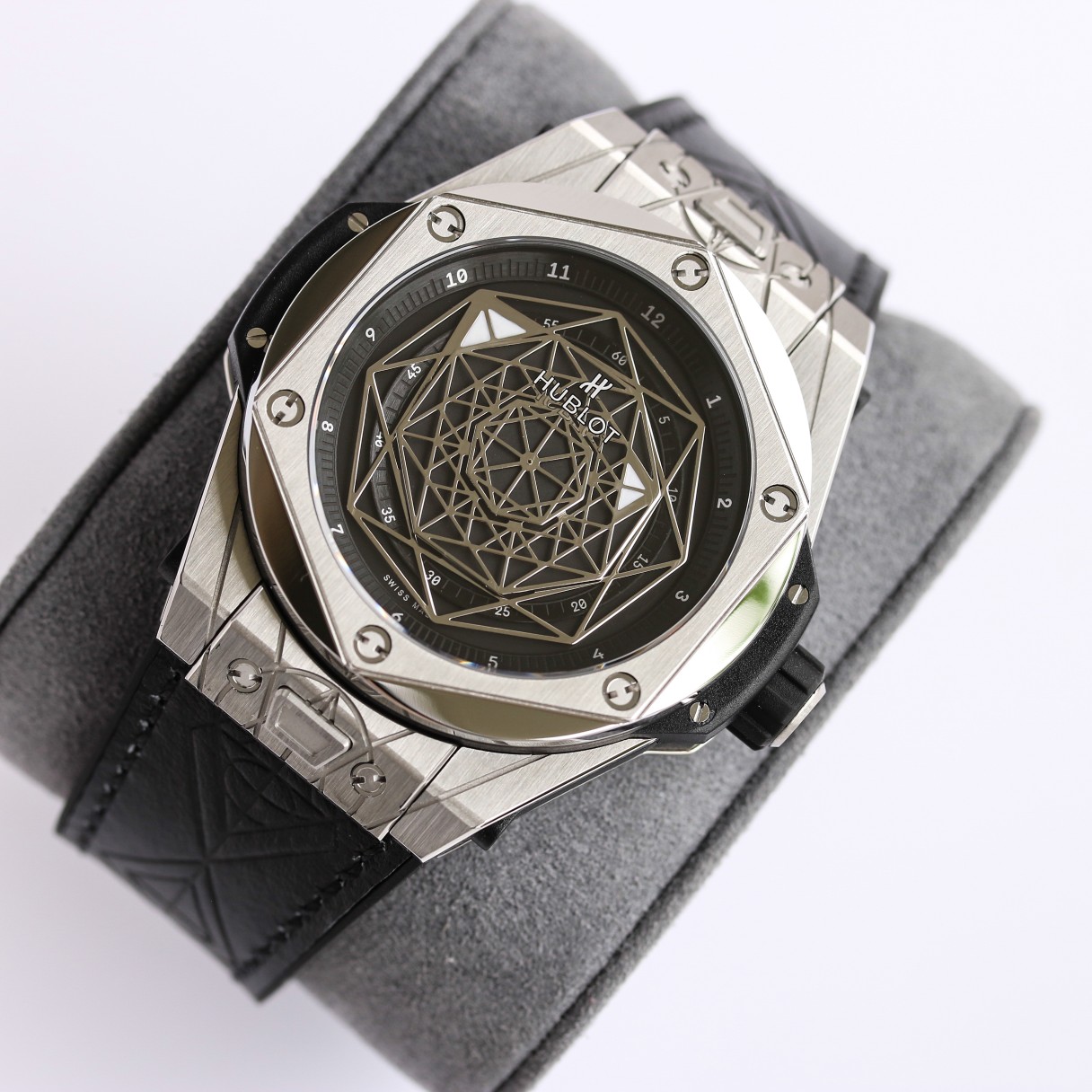 Hublot Big Bang 415.NX.1112.VR.MXM16 44mm